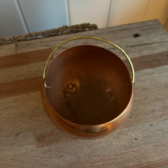 Vintage mid century copper craft cauldron planter - Picture 3 of 6